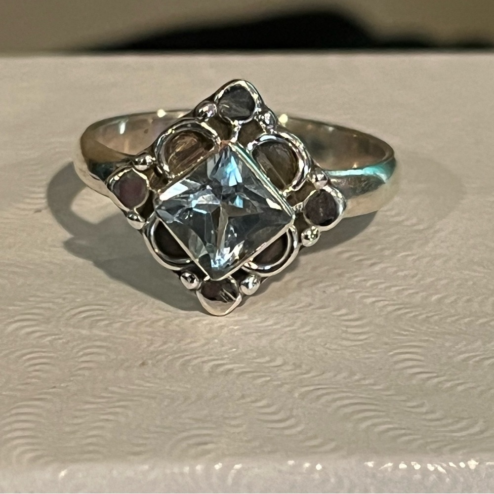 Sterling silver and natural topaz ring, size 5, new! - Picture 2 of 9